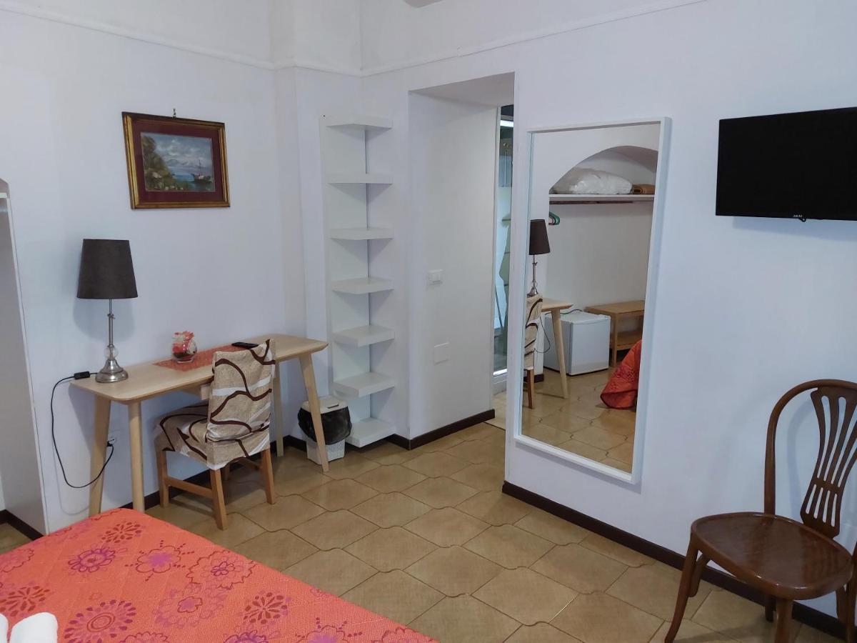 Rooms Palazzo Paladini Lecce Ngoại thất bức ảnh