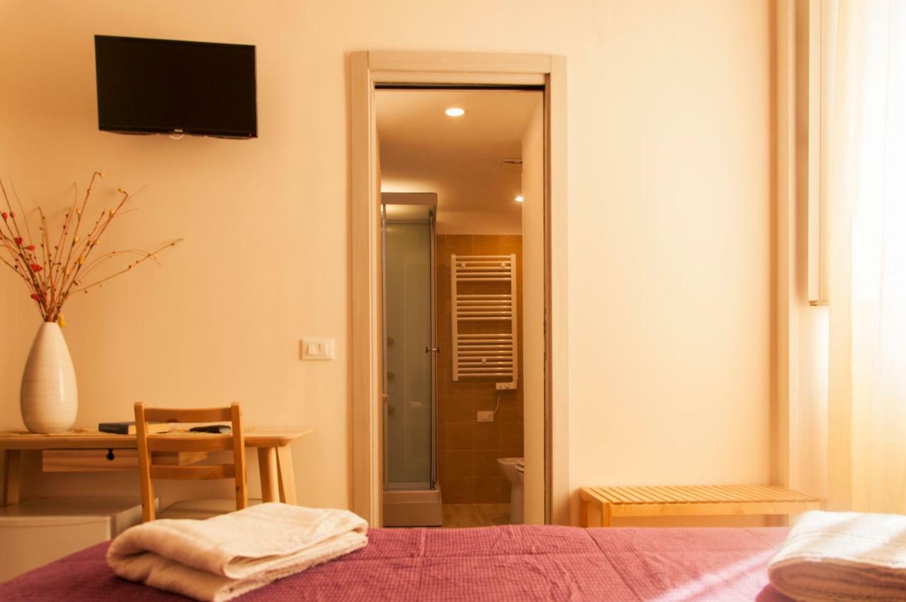 Rooms Palazzo Paladini Lecce Ngoại thất bức ảnh
